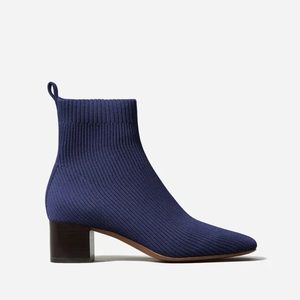 Everlane knit glove boot - hardly worn. Size 7